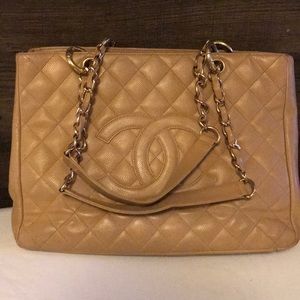 Chanel grand shopping tote